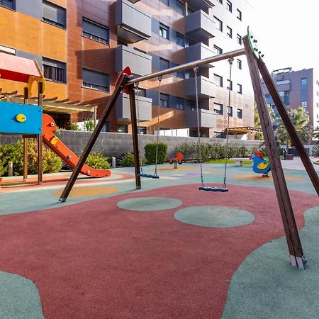 Apartamento Forum-Ciencias Con Piscina, Gym & Parking Гранада Экстерьер фото