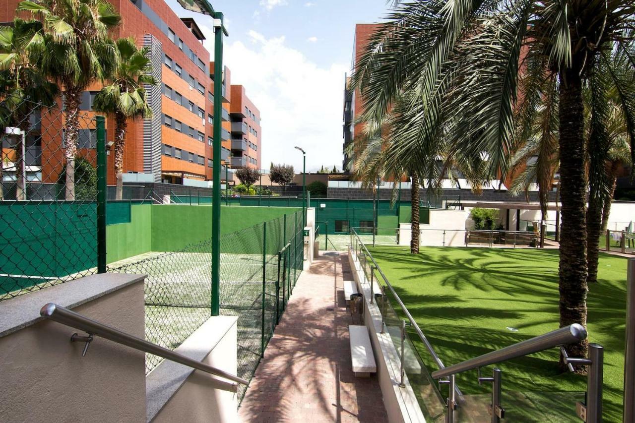 Apartamento Forum-Ciencias Con Piscina, Gym & Parking Гранада Экстерьер фото