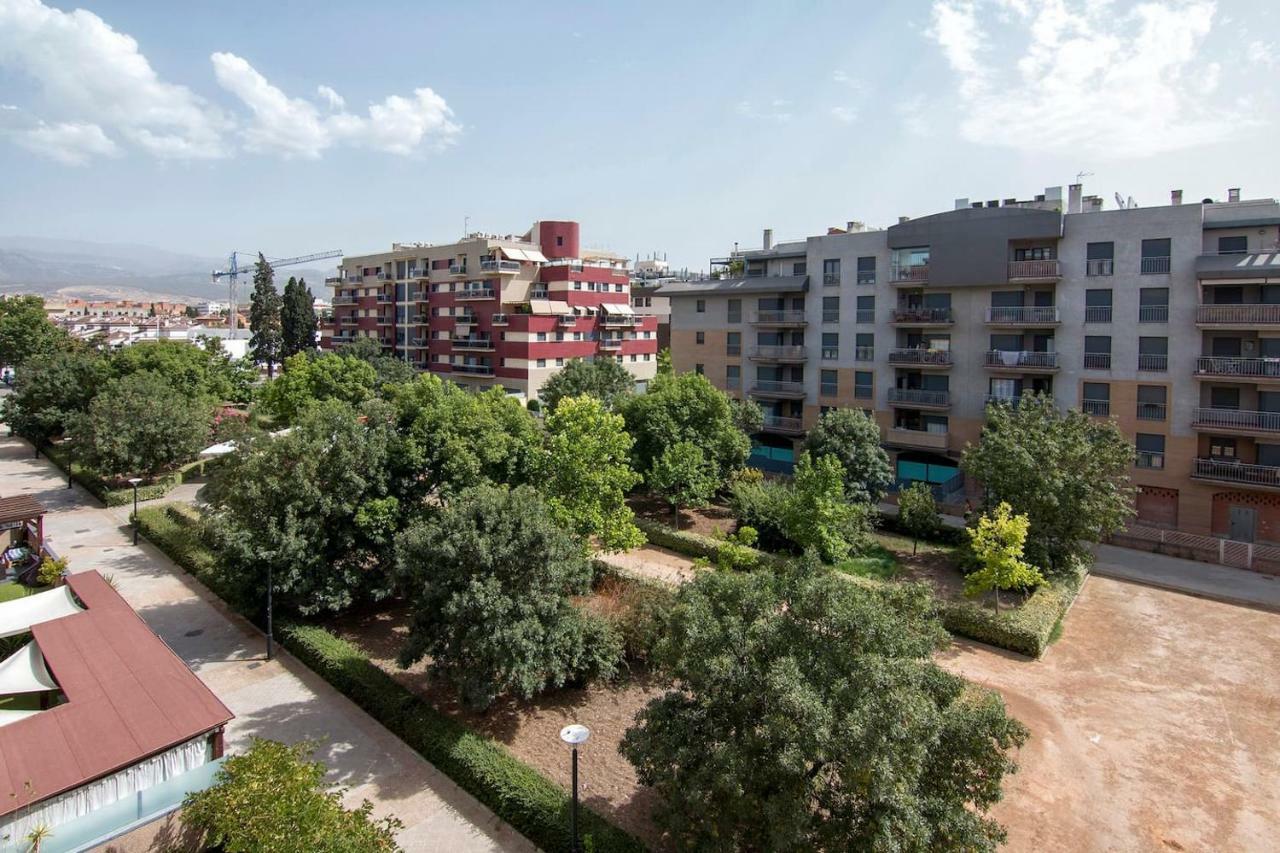 Apartamento Forum-Ciencias Con Piscina, Gym & Parking Гранада Экстерьер фото