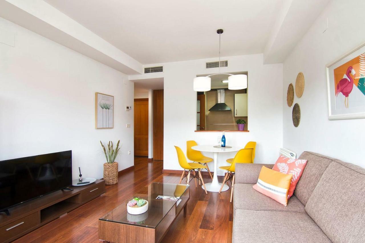 Apartamento Forum-Ciencias Con Piscina, Gym & Parking Гранада Экстерьер фото