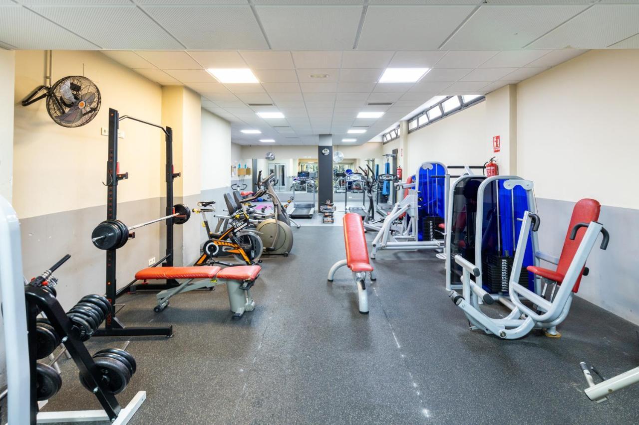 Apartamento Forum-Ciencias Con Piscina, Gym & Parking Гранада Экстерьер фото
